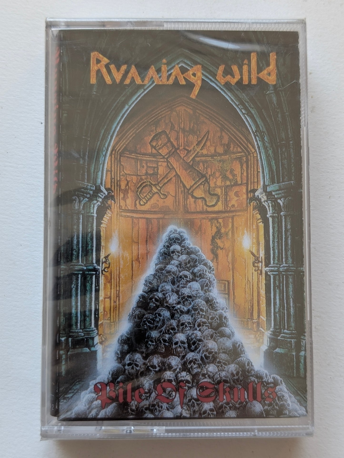 RUNNING WILD - Pile of Skulls
